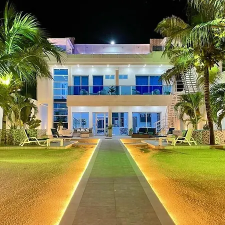 Villa Exclusiva Frente A La Playa *